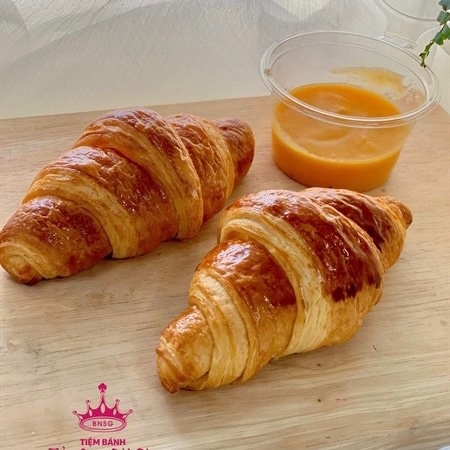 Bánh sừng bò lava trứng chảy BNSG 120g - Image 2