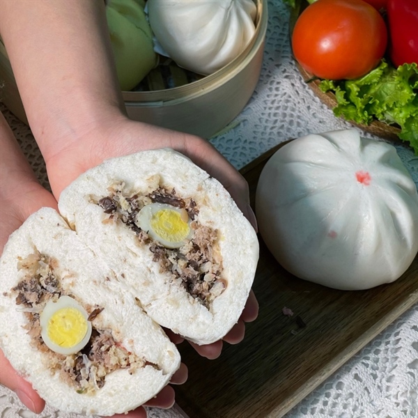 Bánh bao thịt heo nhân trứng cút ARILAH 140g (4 cái/Gói) - Image 2