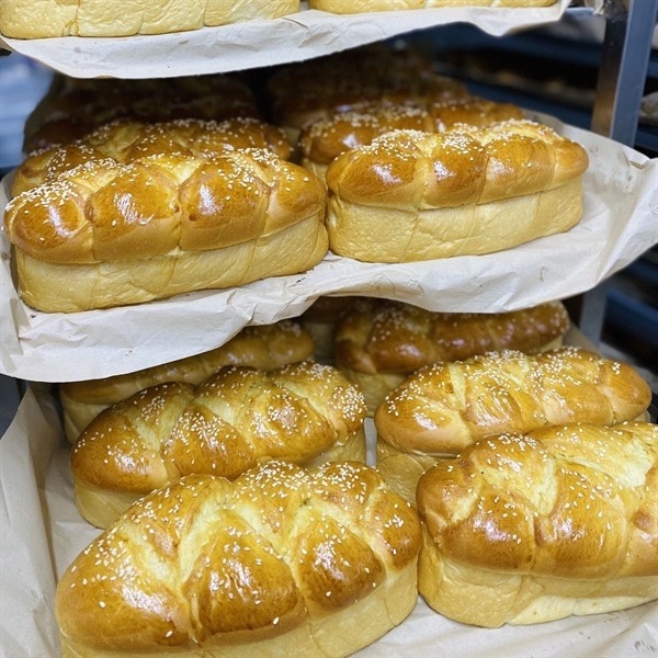 Bánh mì hoa cúc bơ úc BNSG 210g - Image 2