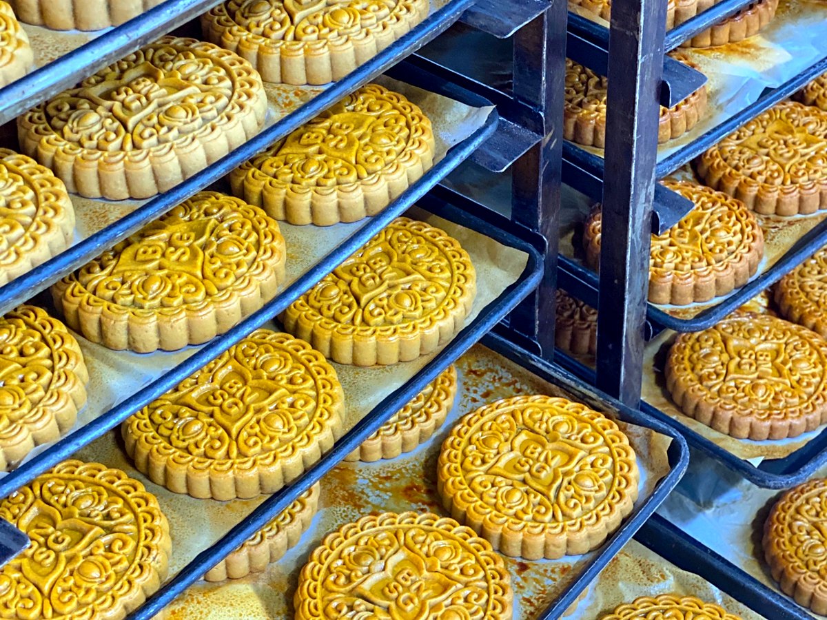 Bánh ra lò liên tục theo mẻ